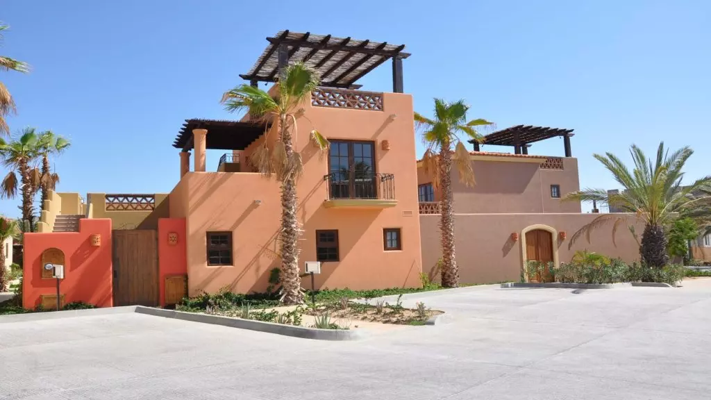 Condos in Club Campestre