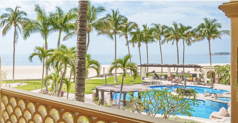 Las Mañanitas Condos for Sale community and real estate in Los Cabos